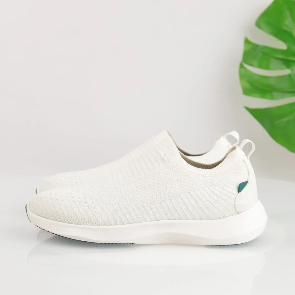 Vessi Womens Everyday Move Slip-On Sneaker Size 9 Waterproof White Comfort Shoes